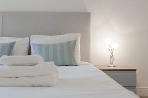 Apartamento (1 Bedroom) | 1 dormitorio y espacio para trabajar con un portátil