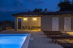 Casa | Piscina | Piscina externa