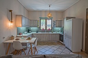 Villa Confort | Cocina privada | Periquera 