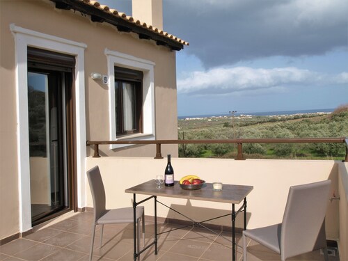 Casa Melia just a few meters from Kournas