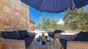 Balcony - Eco Villa Valencano (Bale)