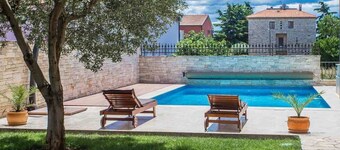 Rafael 1