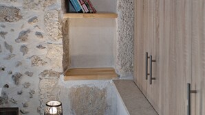 Unclassified image, 2 of 17, button - Melina Apartment in the heart of Rethymno (Rethymno)