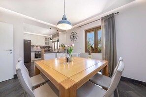 Villa | Eigene Küche