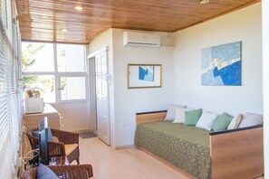 Căn hộ phong cách cổ điển | Khu phòng khách