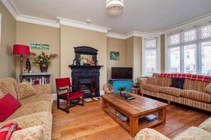 TV, fireplace, DVD player, stereo