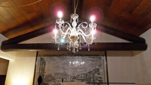 小型客房 | 特色装修、特色家居、隔音、熨斗/熨衣板