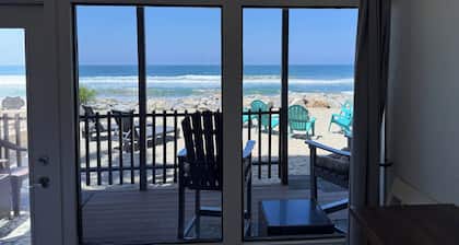 Incredible OCEANFRONT Location with 30' Balcony!