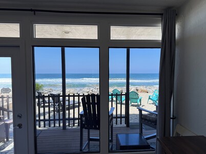 Incredible OCEANFRONT Location with 30' Balcony!