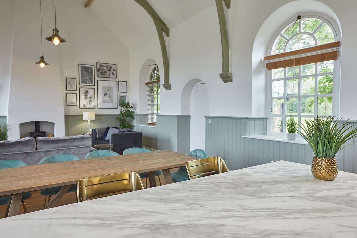 Dunsley Chapel, Dunsley - Host & Stay