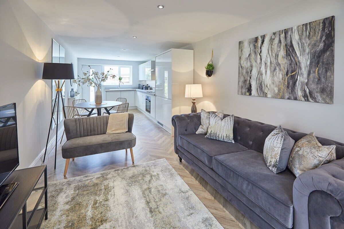 Télévision à écran plat, Netflix, services de streaming, espaces bureaux