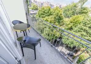 Premium Double Room, Balcony, Garden View | Balcony - Oporto Collection Rosario- Luxury Suites (Porto)