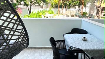 Superior Studio | Terrace/patio