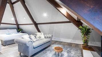 3 Schlafzimmer, Bügeleisen/Bügelbrett, WLAN, Bettwäsche