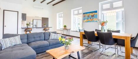 Televisión y oficina