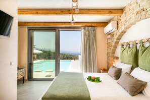 Comfort Villa | Free WiFi - Panoramic Seaview Villas (Rethymno)