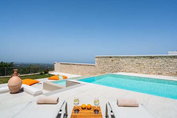 Sundeck