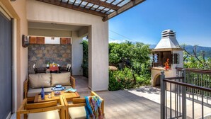 Terrace/patio - Nimfes Villas (Agios Nikolaos)