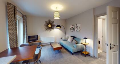 The Woodstock Suite Vanbrugh 7 | Oxford Holiday Lets | 1 Bed & Sleeps 2