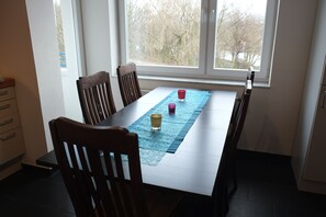 Dineren