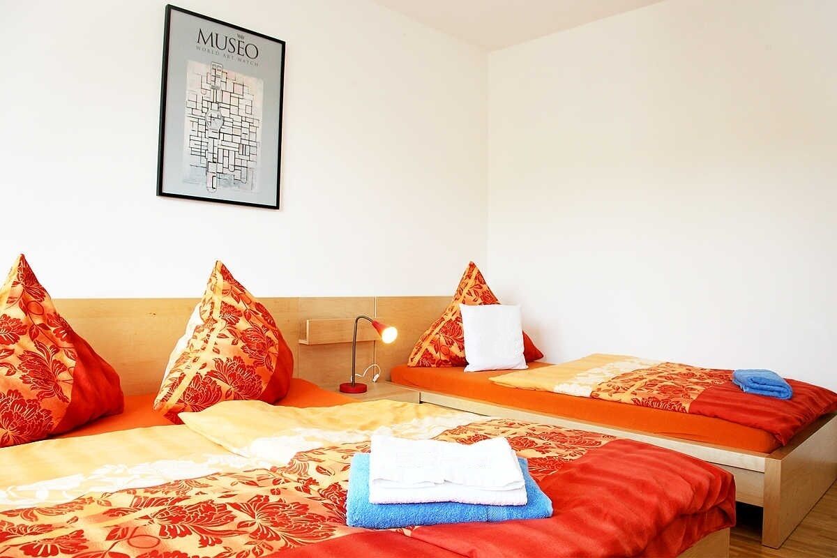 2 Schlafzimmer, Bügeleisen/Bügelbrett, Reisekinderbett, kostenloses WLAN