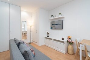 TV