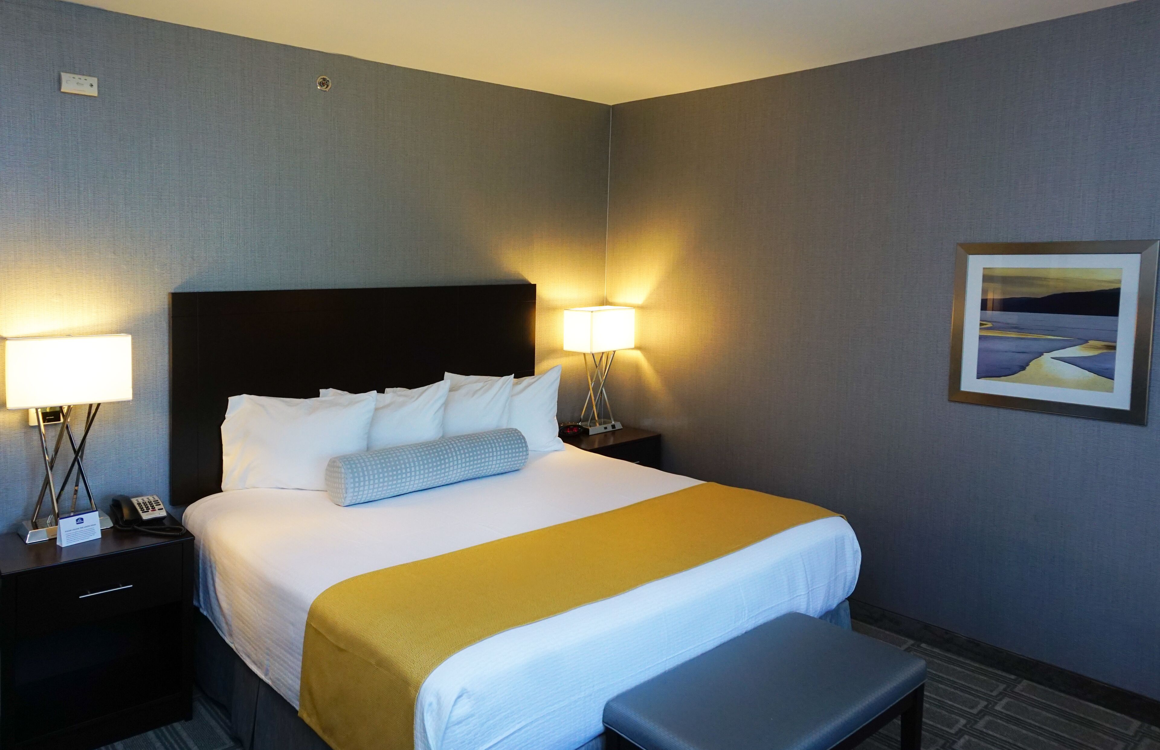 1 多间卧室、熨斗/熨衣板、WiFi、床单