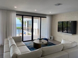 Smart TV, fireplace, table tennis, books