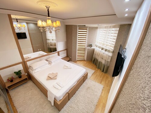 **** VIP **** Apartment CHISINAU – Lev Tolstoi.63