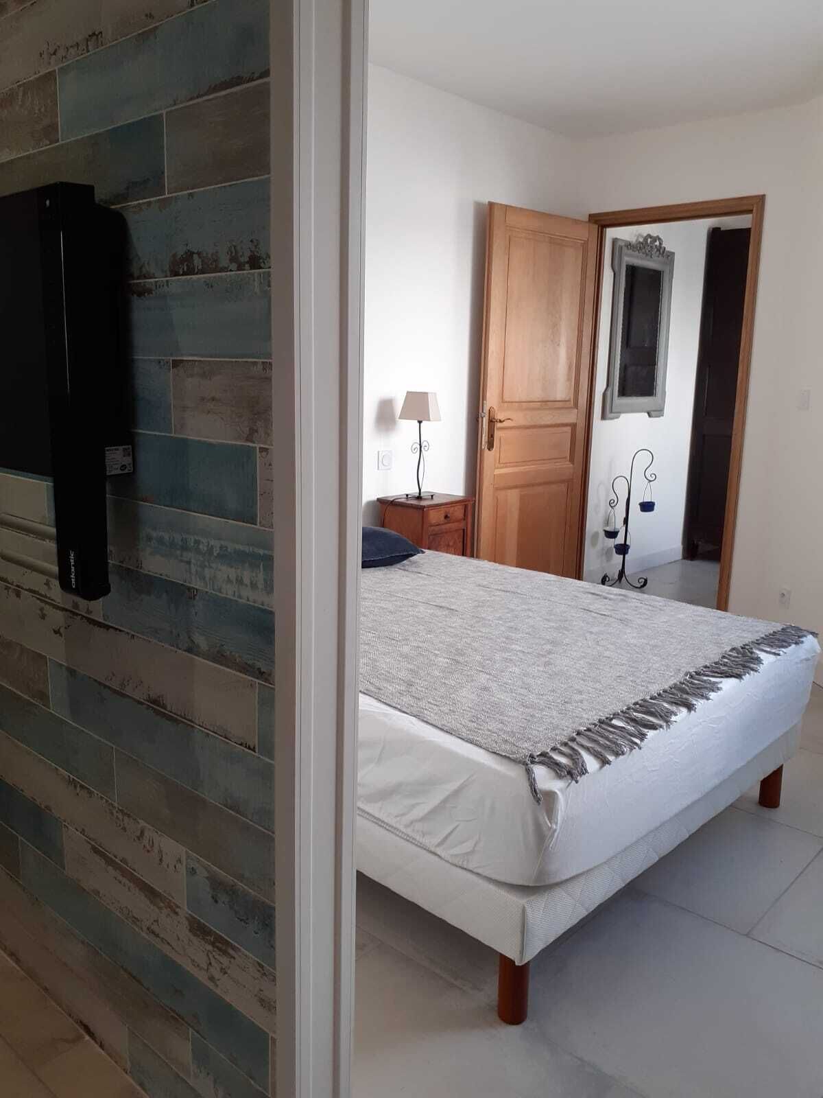 2 bedrooms, desk, free WiFi
