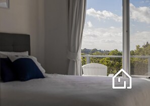 3 quartos, ferros/tábuas de passar roupa, Wi-Fi de cortesia