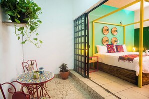 Basic Room | Premium bedding, down comforters, memory foam beds, minibar - Casa Maria Malecon (Puerto Vallarta)