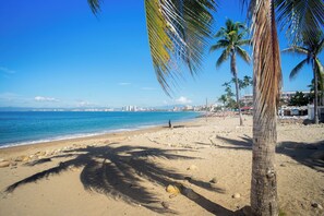 บริเวณภายนอก