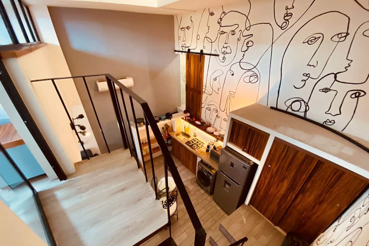 Loft de diseñador | 1 habitación, ropa de cama de alta calidad y edredón