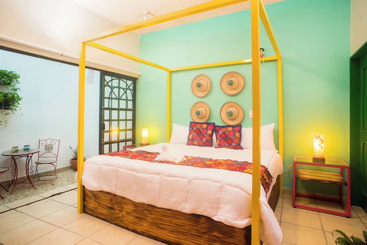 Habitación básica | 1 habitación, ropa de cama de alta calidad y edredón
