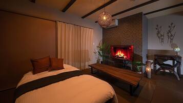 3 bedrooms, desk, free WiFi, bed sheets