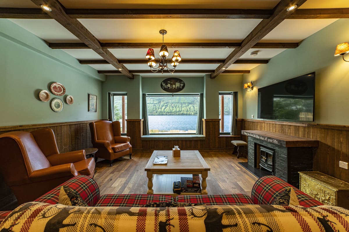 Drovers Den | Living area