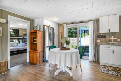 New England Lake House