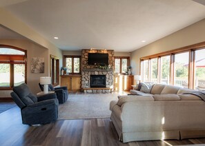 Smart TV, fireplace, table tennis, books