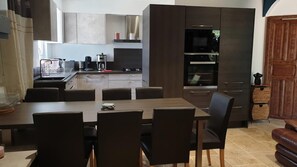 Dining - GITES EN COLLOCATION 33500 NEAC (Néac)