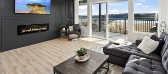 Lago Vista Lakeview Condo