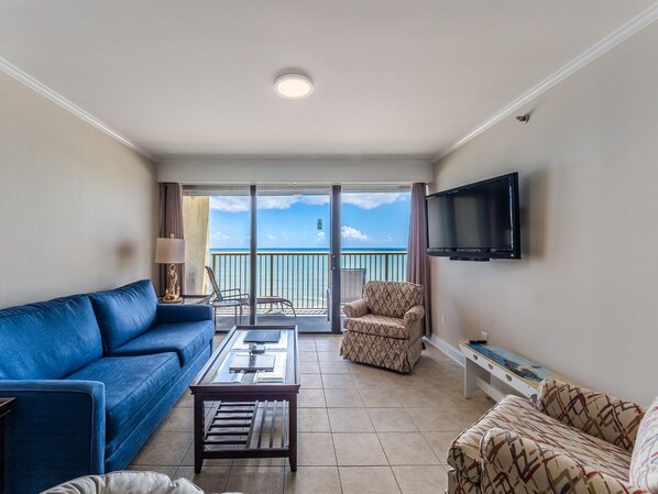 テレビ、DVD プレーヤー