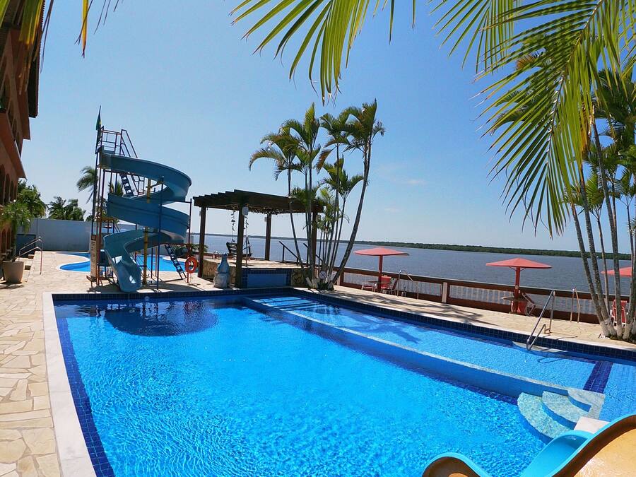 Máng trượt nước