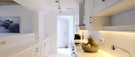 Villa | 7 soveværelser, pengeskab på værelset, sengetøj