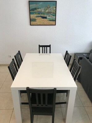 レストラン