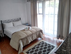 Deluxe Room | Laptop workspace, free WiFi - Hotel San Agustin (Querétaro)