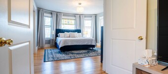Newly Renovated 2nd Floor Apt near USM