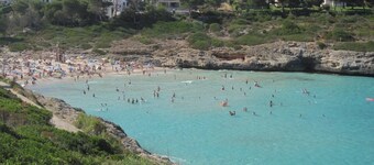 Holiday house Cala Mandia for 1 - 7 persons with 3 bedrooms - Row house