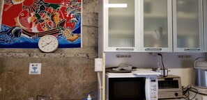 ตู้เย็น, ไมโครเวฟ