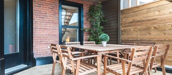 Le Lounge: Spacious Apartment in Heart of the Plateau +   Private Terrace